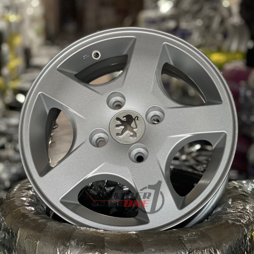 رینگ-فابریک-تورنادو-سایز-14-نقره-ای-اروند-تصویر-1