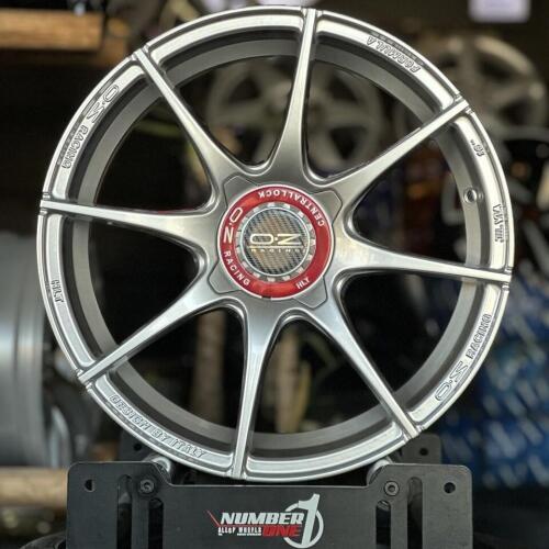 رینگ اسپرت فرمولا OZ سایز 15 نقره ای خارجی